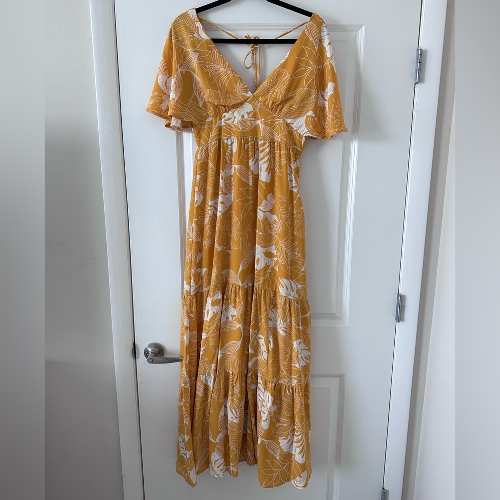 Women’s Lulu’s Floral Maxi Dress